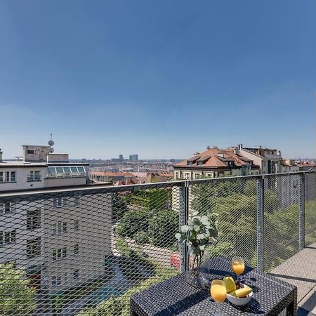 Jt'S Apartments Korunni Str. 布拉格 外观 照片
