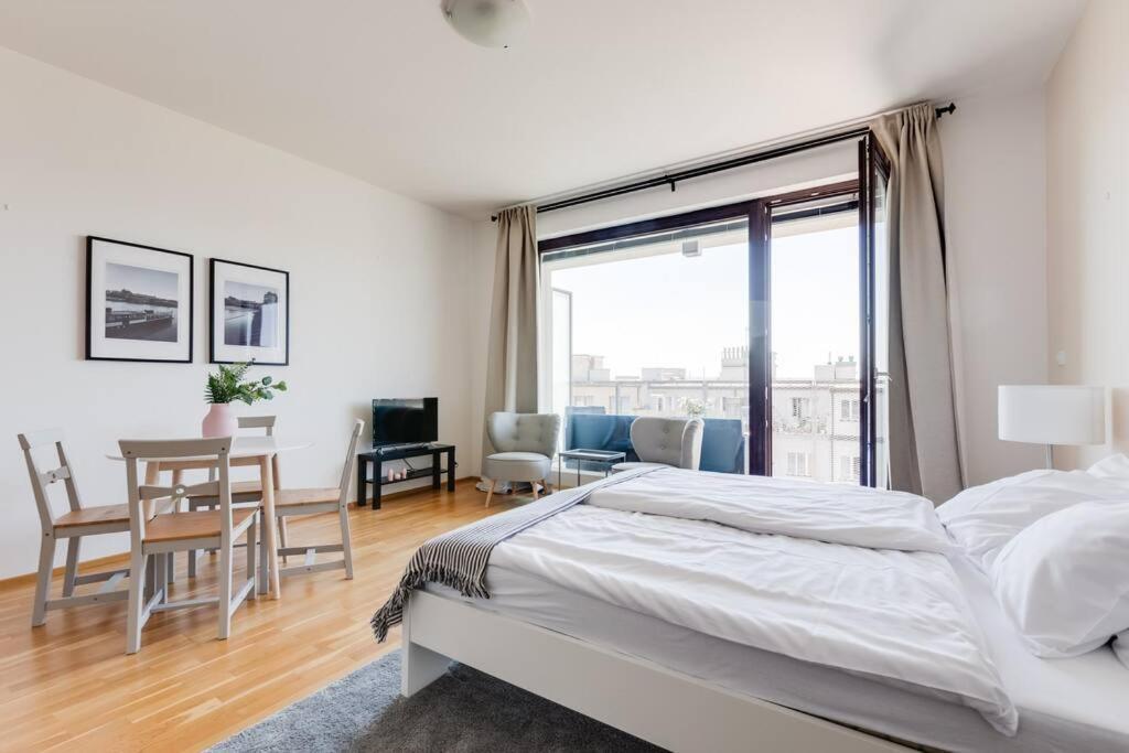 Jt'S Apartments Korunni Str. 布拉格 外观 照片